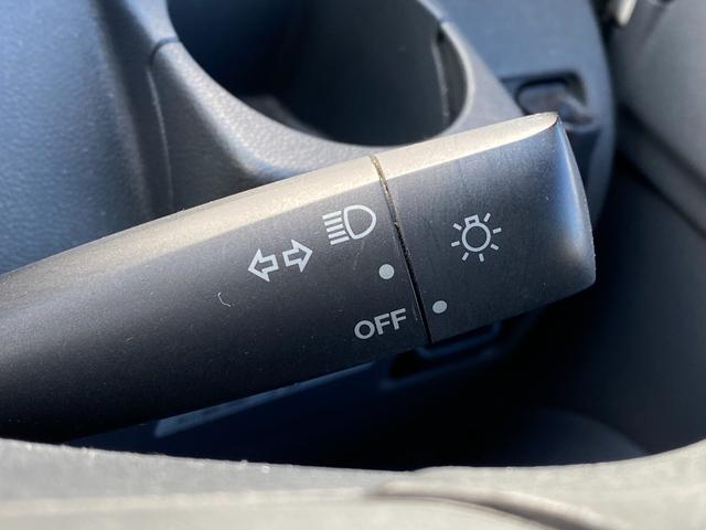 ハイゼットカーゴ ＤＸ　キーレスエントリー　両側スライドドア　ハロゲンヘッドライト　パートタイム４ＷＤ　純正スピーカー付きラジオ　パワーステアリング　パワーウインドウ　マニュアルエアコン（28枚目）