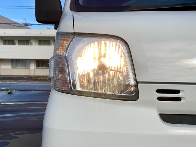 ハイゼットカーゴ ＤＸ　キーレスエントリー　両側スライドドア　ハロゲンヘッドライト　パートタイム４ＷＤ　純正スピーカー付きラジオ　パワーステアリング　パワーウインドウ　マニュアルエアコン（36枚目）