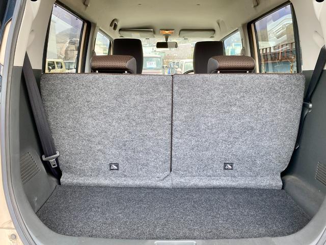 ＭＲワゴン Ｇ　キーレスエントリー　電動格納ミラー　シートヒーター　社外ナビゲーション　マニュアルエアコン　ハロゲンヘッドライト　フロントフォグランプ　フルタイム４ＷＤ（19枚目）