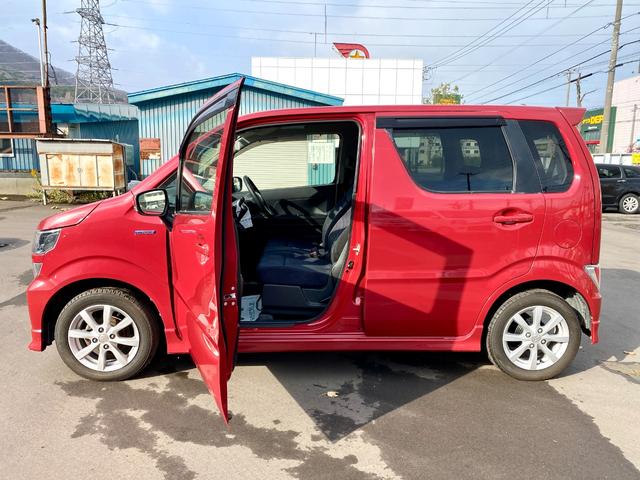 ワゴンＲ ハイブリッドＦＺ　デュアルセンサーブレーキサポート　スマートキー　マイルドハイブリッド　プッシュスタート　ＬＥＤヘッドライト　電動格納ミラー　シートヒーター　社外ナビゲーション　フルタイム４ＷＤ（5枚目）