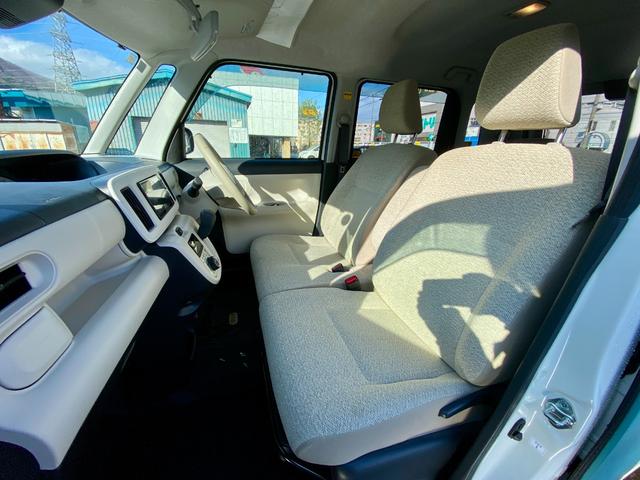 ムーヴキャンバス Ｘ　ＳＡＩＩＩ　スマートアシスト　スマートキー　プッシュスタート　両側電動スライドドア　電動格納ミラー　社外ナビゲーション　バックカメラ　アイドリングストップ　横滑り防止　フルタイム４ＷＤ（16枚目）