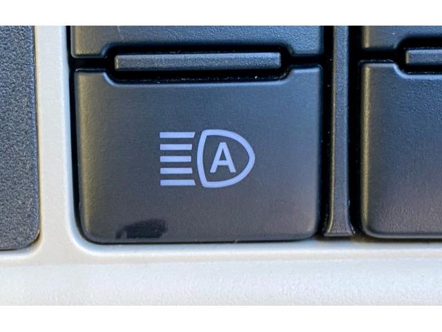 ムーヴキャンバス Ｘ　ＳＡＩＩＩ　スマートアシスト　スマートキー　プッシュスタート　両側電動スライドドア　電動格納ミラー　社外ナビゲーション　バックカメラ　アイドリングストップ　横滑り防止　フルタイム４ＷＤ（30枚目）