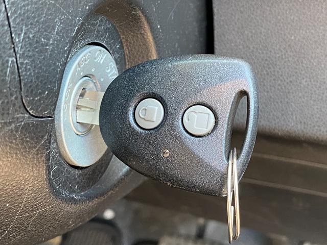 ミラココア ココアL キーレスエントリー アイドリングストップ 電動格納ミラー ハロゲンヘッドライト パワーステアリング パワーウインドウ マニュアルエアコン フルタイム4WD ETC 純正スチールホイール(28枚目)