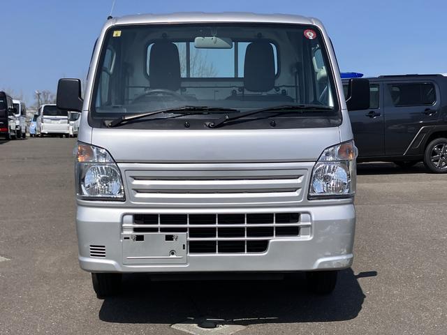 キャリイトラック ＫＣパワステ農繁仕様　パワーステアリング　ハロゲンヘッドライト　５速マニュアル　横滑り防止　デフロック　エアバッグ　パートタイム４ＷＤ　純正スピーカー付きラジオ（2枚目）