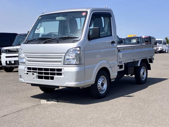 キャリイトラック ＫＣパワステ農繁仕様　パワーステアリング　ハロゲンヘッドライト　５速マニュアル　横滑り防止　デフロック　エアバッグ　パートタイム４ＷＤ　純正スピーカー付きラジオ（4枚目）