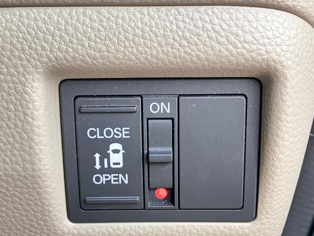 Ｎ－ＢＯＸ Ｇ・Ｌホンダセンシング　衝突被害軽減ブレーキ　片側電動スライドドア　イージークローザー　スマートキー　プッシュスタート　電動格納ミラー　シートヒーター　オートエアコン　純正ナビゲーション　バックカメラ　ＥＴＣ　４ＷＤ（32枚目）