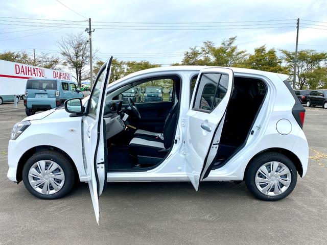 ミライース Ｘ　ＳＡＩＩＩ　届出済み未使用車　　スマートアシスト　キーレスエントリー　電動格納ミラー　クリアランスソナー　アイドリングストップ　横滑り防止　ＬＥＤヘッドライト　オートライト　オートハイビーム　オーディオレス（6枚目）