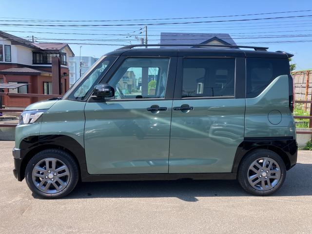 デリカミニ G プレミアム 届出済み未使用車 E-Assist オーディオレス 全方位カメラ アダプティブクルーズコントロール クルーズコントロール マイルドハイブリッド ステアリングヒーター 両側電動スライドドア 4WD(4枚目)