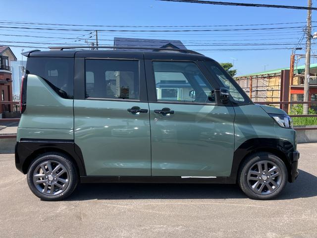 デリカミニ G プレミアム 届出済み未使用車 E-Assist オーディオレス 全方位カメラ アダプティブクルーズコントロール クルーズコントロール マイルドハイブリッド ステアリングヒーター 両側電動スライドドア 4WD(11枚目)
