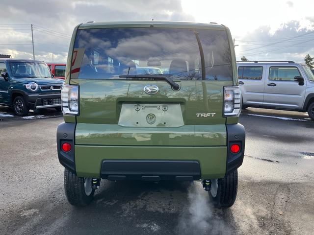 タフト G 届出済み未使用車 衝突被害軽減ブレーキ スマートキー プッシュスタート LEDヘッドライト LEDフォグランプ サンルーフ アイドリングストップ 横滑り防止 クリアランスソナー 純正ナビ バックカメラ(8枚目)