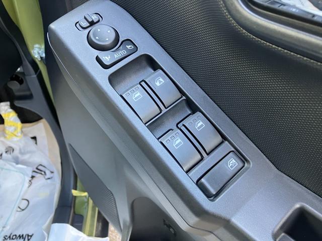 タフト G 届出済み未使用車 衝突被害軽減ブレーキ スマートキー プッシュスタート LEDヘッドライト LEDフォグランプ サンルーフ アイドリングストップ 横滑り防止 クリアランスソナー 純正ナビ バックカメラ(21枚目)