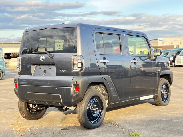 タフト Ｘ　届出済み未使用車　スマートアシスト　オーディオレス　ガラスルーフ　ＬＥＤヘッドライト　電動パーキングブレーキ　ブレーキホールド　クリアランスソナー　アイドリングストップ　横滑り防止　４ＷＤ（11枚目）