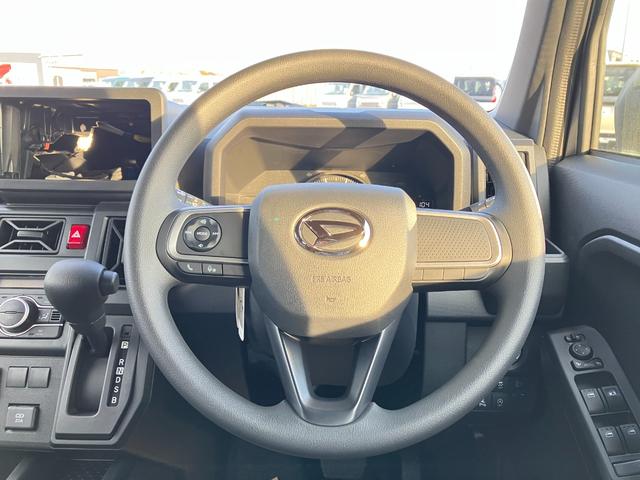 タフト Ｘ　届出済み未使用車　スマートアシスト　オーディオレス　ガラスルーフ　ＬＥＤヘッドライト　電動パーキングブレーキ　ブレーキホールド　クリアランスソナー　アイドリングストップ　横滑り防止　４ＷＤ（19枚目）