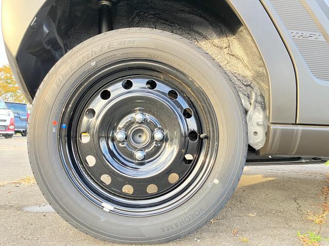 タフト Ｘ　届出済み未使用車　スマートアシスト　オーディオレス　ガラスルーフ　ＬＥＤヘッドライト　電動パーキングブレーキ　ブレーキホールド　クリアランスソナー　アイドリングストップ　横滑り防止　４ＷＤ（45枚目）