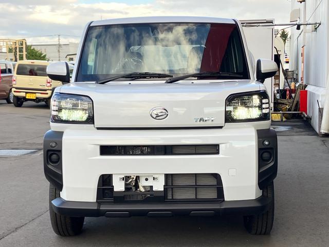 タフト Ｘ　届出済み未使用車　スマートアシスト　オーディオレス　ガラスルーフ　ＬＥＤヘッドライト　電動パーキングブレーキ　ブレーキホールド　クリアランスソナー　アイドリングストップ　横滑り防止　４ＷＤ（3枚目）