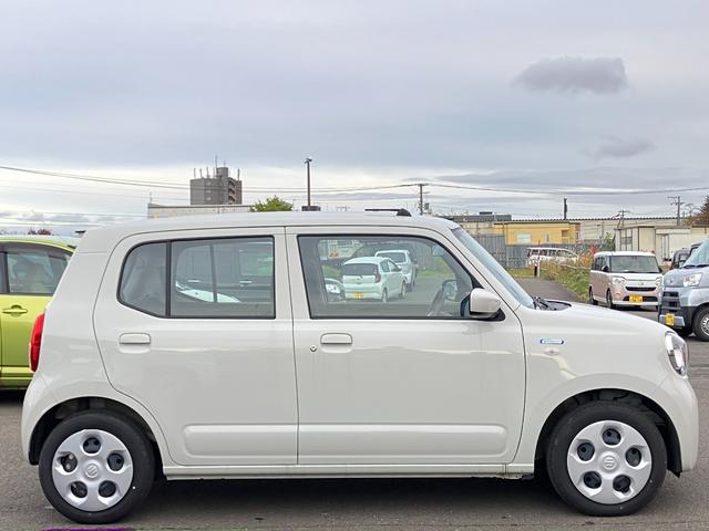 アルト ハイブリッドＳ　マイルドハイブリッド　デュアルカメラブレーキサポート　キーレスエントリー　電動格納ミラー　シートヒーター　クリアランスソナー　ハロゲンヘッドライト　オートライト　オートハイビーム　４ＷＤ（12枚目）