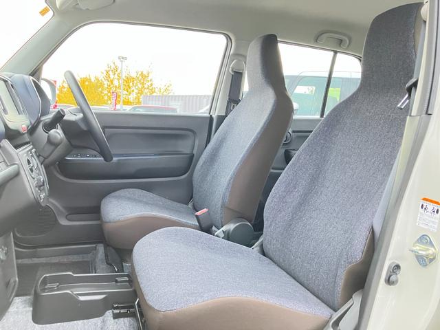 アルト ハイブリッドＳ　マイルドハイブリッド　デュアルカメラブレーキサポート　キーレスエントリー　電動格納ミラー　シートヒーター　クリアランスソナー　ハロゲンヘッドライト　オートライト　オートハイビーム　４ＷＤ（16枚目）