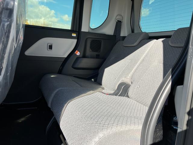 タント X 届出済み未使用車 スマートアシスト 片側電動スライドドア イージークローザー スマートキー プッシュスタート LEDヘッドライト オートライト オーディオレス アイドリングストップ 4WD(17枚目)