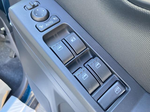 タフト G 届出済み未使用車 スマートアシスト LEDヘッドライト LEDフォグランプ ガラスルーフ オーディオレス 電動パーキングブレーキ ブレーキホールド 純正アルミホイール アイドリングストップ 4WD(26枚目)