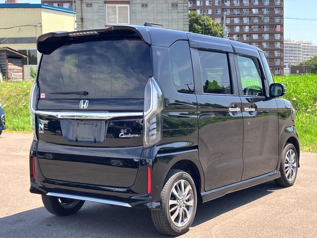 N-BOXカスタム L 松濤被害軽減ブレーキ 片側電動スライドドア イージークローザー スマートキー プッシュスタート LEDヘッドライト LEDフォグランプ オートライト 純正ナビゲーション バックカメラ 4WD(11枚目)