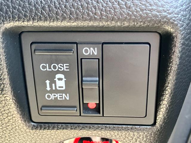 N-BOXカスタム L 松濤被害軽減ブレーキ 片側電動スライドドア イージークローザー スマートキー プッシュスタート LEDヘッドライト LEDフォグランプ オートライト 純正ナビゲーション バックカメラ 4WD(34枚目)