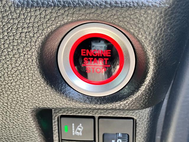 N-BOXカスタム L 松濤被害軽減ブレーキ 片側電動スライドドア イージークローザー スマートキー プッシュスタート LEDヘッドライト LEDフォグランプ オートライト 純正ナビゲーション バックカメラ 4WD(35枚目)