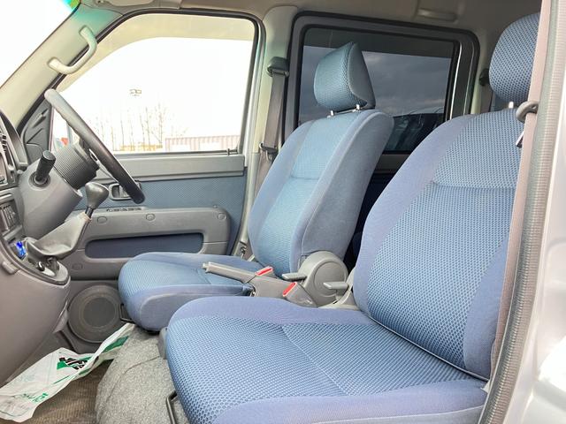 ハイゼットカーゴ クルーズターボ 5速マニュアル車 パートタイム4WD キーレスエントリー 社外ステアリング 純正積込 電動格納ミラー パワーステアリング パワーウインドウ エアコン 社外オーディオ(15枚目)
