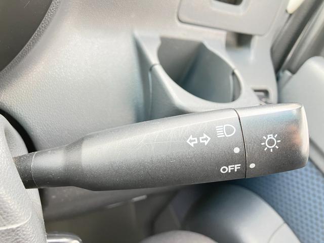 ハイゼットカーゴ クルーズターボ 5速マニュアル車 パートタイム4WD キーレスエントリー 社外ステアリング 純正積込 電動格納ミラー パワーステアリング パワーウインドウ エアコン 社外オーディオ(31枚目)
