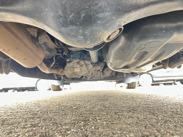 ハイゼットカーゴ クルーズターボ 5速マニュアル車 パートタイム4WD キーレスエントリー 社外ステアリング 純正積込 電動格納ミラー パワーステアリング パワーウインドウ エアコン 社外オーディオ(45枚目)