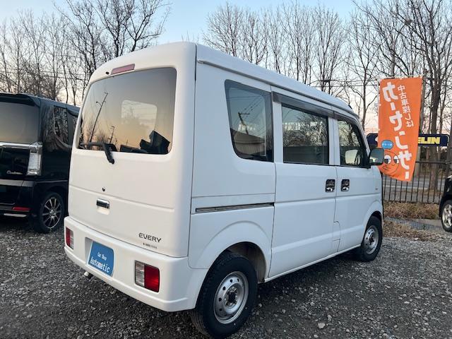 エブリイ ＰＡ　４ＷＤ　ＭＴ　両側スライドドア　エアコン　パワーステアリング　運転席エアバッグ　助手席エアバッグ（9枚目）