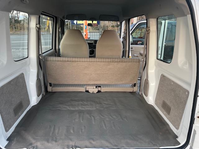 エブリイ ＰＡ　４ＷＤ　ＭＴ　両側スライドドア　エアコン　パワーステアリング　運転席エアバッグ　助手席エアバッグ（13枚目）