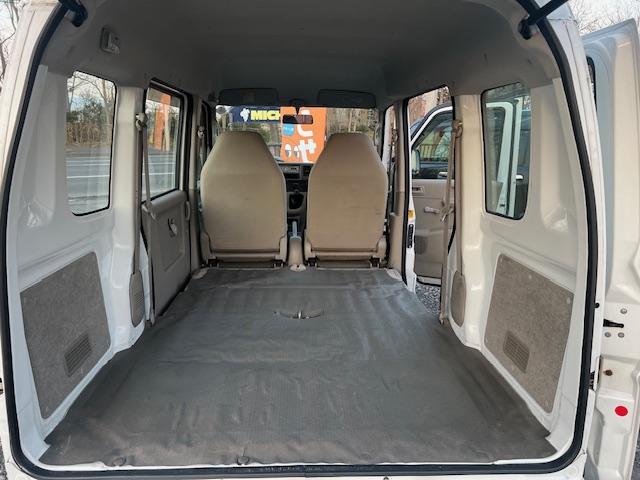 エブリイ ＰＡ　４ＷＤ　ＭＴ　両側スライドドア　エアコン　パワーステアリング　運転席エアバッグ　助手席エアバッグ（14枚目）