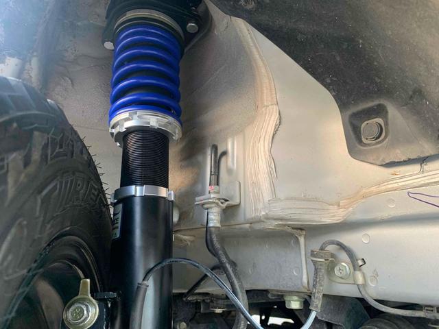 エブリイ ジョイン　　５０ｍｍリフトアップ　構造変更登録車　４ＷＤ　ＦＩＮＳＬコレクションＦショック　１８５／６０Ｒ１４　タイヤＯＰＥＮ　ＣＯＵＮＴＧＲＹ　ドライブレコ　ＥＴＣ　両側スライドドア　ナビ　クリアランスソナー　レーンアシスト（22枚目）