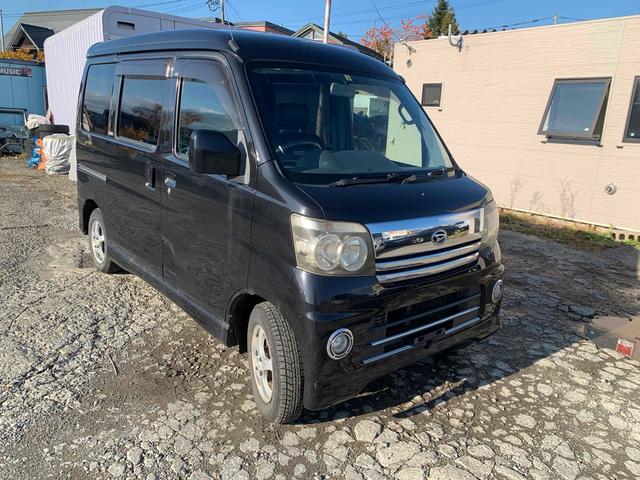 アトレーワゴン カスタムターボＲＳ　４ＷＤ　両側スライドドア　ナビ　ＨＩＤ　キーレスエントリー　電動格納ミラー　ベンチシート　ＡＴ　ＡＢＳ　アルミホイール　衝突安全ボディ　エアコン　パワーステアリング　パワーウィンドウ（13枚目）