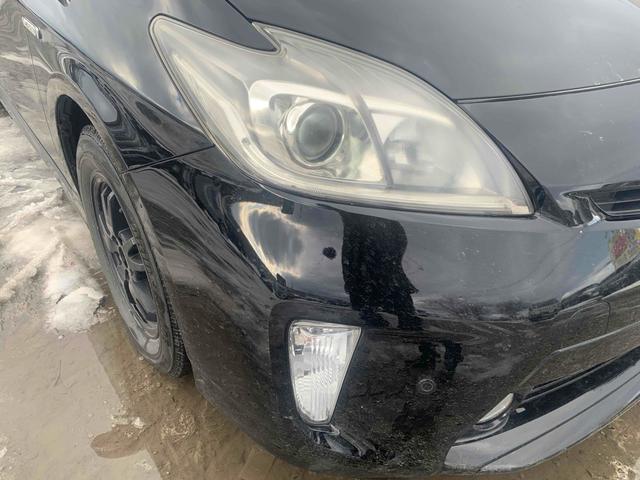 プリウス Ｓ　ワンオーナー車　クリアランスソナー　ナビ　アルミホイール　ＨＩＤ　ＣＶＴ　スマートキー　電動格納ミラー　盗難防止システム　衝突安全ボディ　ＡＢＳ　ＥＳＣ　エアコン　パワーステアリング　パワーウィンドウ（15枚目）