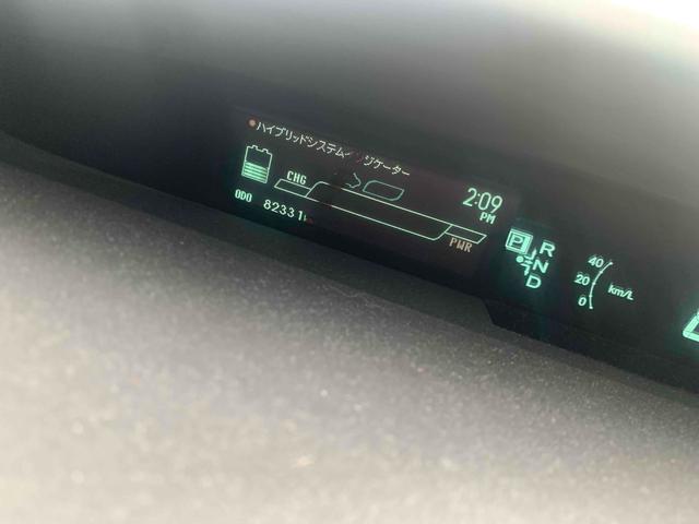 プリウス Ｓ　ワンオーナー車　クリアランスソナー　ナビ　アルミホイール　ＨＩＤ　ＣＶＴ　スマートキー　電動格納ミラー　盗難防止システム　衝突安全ボディ　ＡＢＳ　ＥＳＣ　エアコン　パワーステアリング　パワーウィンドウ（18枚目）
