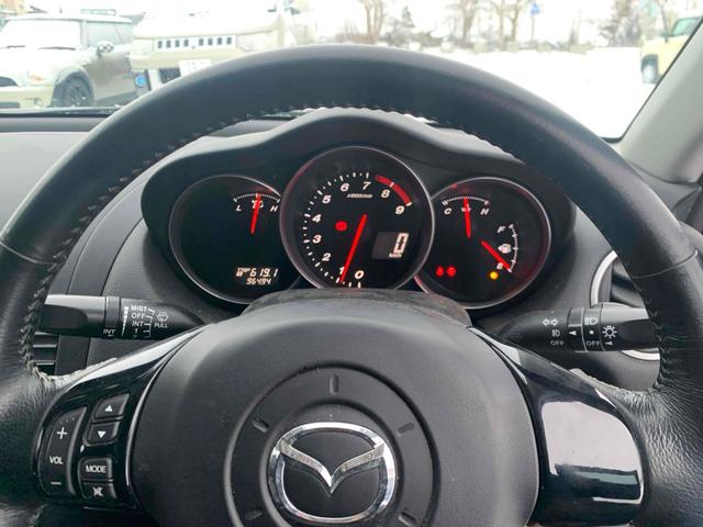 RX-8 ベースグレード MT HID キーレスエントリー 電動格納ミラー アルミホイール 衝突安全ボディ ABS ESC CD エアコン パワーステアリング パワーウィンドウ(3枚目)