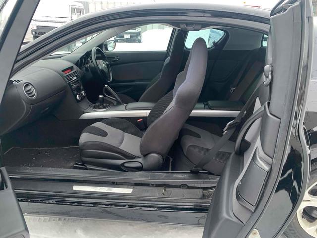 RX-8 ベースグレード MT HID キーレスエントリー 電動格納ミラー アルミホイール 衝突安全ボディ ABS ESC CD エアコン パワーステアリング パワーウィンドウ(25枚目)