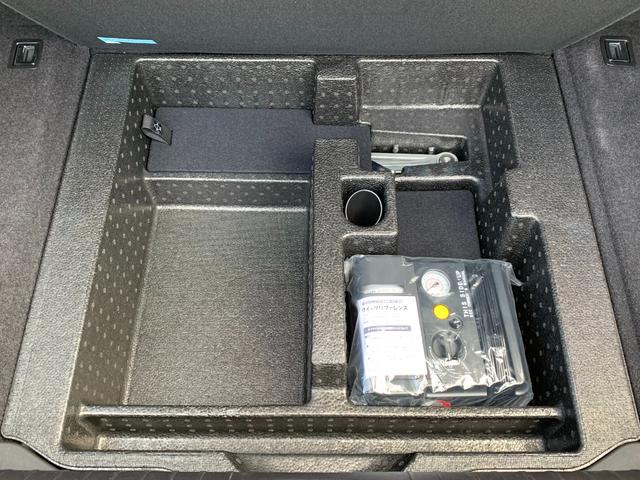 レジェンド ベースグレード　４ＷＤ・フルセグ・ＣＤ／ＤＶＤ・Ｂｌｕｅｔｏｏｔｈ接続・バックカメラ・サイドカーテンエアバック・純正前側ドライブレコーダー・サンルーフ・ＨＩＤヘッドライト・シートヒーター・フロアマット・（44枚目）