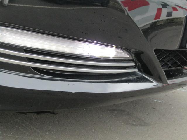 レジェンド ベースグレード　４ＷＤ・フルセグ・ＣＤ／ＤＶＤ・Ｂｌｕｅｔｏｏｔｈ接続・バックカメラ・サイドカーテンエアバック・純正前側ドライブレコーダー・サンルーフ・ＨＩＤヘッドライト・シートヒーター・フロアマット・（58枚目）
