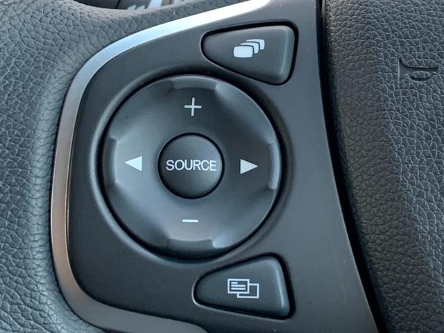 フリード＋ハイブリッド ハイブリッド・クロスター　社外ナビ・フルセグ・ＣＤ／ＤＶＤ・Ｂｌｕｅｔｏｏｔｈ接続・バックカメラ・両側電動スライドドア・社外ドライブレコーダー前後・純正フロアマット・ドアバイザー・オートＬＥＤライト・サイドカーテンエアバック（6枚目）