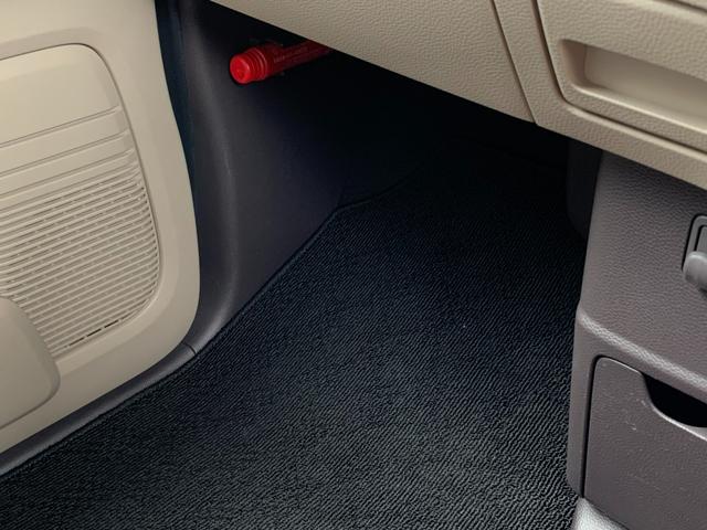 N-BOX G・Lホンダセンシング 純正ナビ・フルセグ・CD/DVD・Bluetooth接続・バックカメラ・左側電動スライドドア・純正エンジンスターター・純正フロアマット・オートLEDヘッドライト・ドアバイザー・アームレスト・ETC(18枚目)