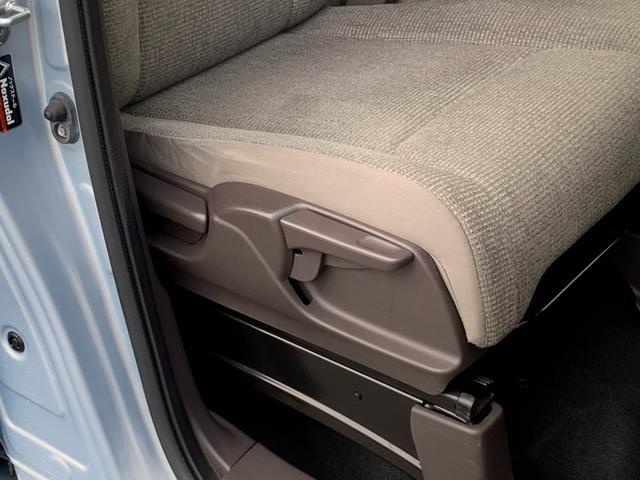 N-BOX G・Lホンダセンシング 純正ナビ・フルセグ・CD/DVD・Bluetooth接続・バックカメラ・左側電動スライドドア・純正エンジンスターター・純正フロアマット・オートLEDヘッドライト・ドアバイザー・アームレスト・ETC(32枚目)
