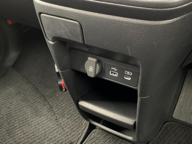 ステップワゴン スパーダ 当社レンタカーアップ・ホンダセンシング・2列目ベンチシート8人乗り・純正ナビ・フルセグ・CD/DVD・Bluetooth接続・バックカメラ・オートLEDヘッドライト・社外前側ドライブレコーダー・ETC(23枚目)