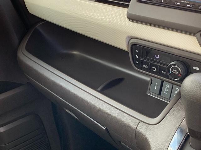 Ｎ－ＢＯＸ Ｌ　ホンダセンシング・純正ナビ・フルセグ・ＣＤ／ＤＶＤ・Ｂｌｕｅｔｏｏｔｈ接続・バックカメラ・パーキングセンサー・左側電動スライドドア・（19枚目）