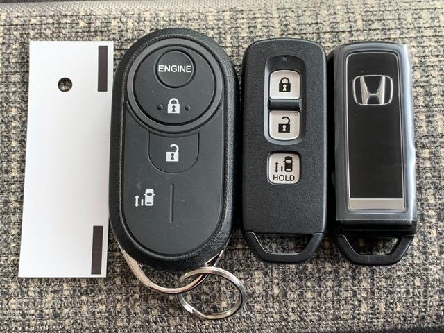 Ｎ－ＢＯＸ Ｌ　ホンダセンシング・純正ナビ・フルセグ・ＣＤ／ＤＶＤ・Ｂｌｕｅｔｏｏｔｈ接続・バックカメラ・パーキングセンサー・左側電動スライドドア・（32枚目）