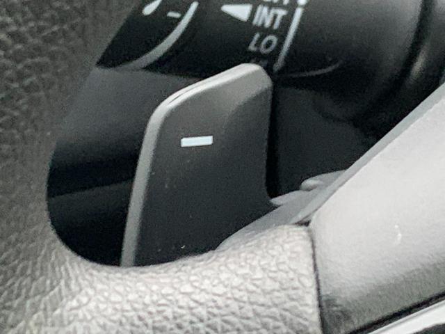 ヴェゼル ｅ：ＨＥＶＸ　当社レンタカーアップ・ホンダセンシング・純正ナビ・ＣＤ・Ｂｌｕｅｔｏｏｔｈ接続・バックカメラ・パーキングセンサー・前列シートヒーター・電子パーキングブレーキ・オートブレーキホールド・社外前側ドラレコ・（8枚目）