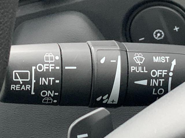 ヴェゼル ｅ：ＨＥＶＸ　当社レンタカーアップ・ホンダセンシング・純正ナビ・ＣＤ・Ｂｌｕｅｔｏｏｔｈ接続・バックカメラ・パーキングセンサー・前列シートヒーター・電子パーキングブレーキ・オートブレーキホールド・社外前側ドラレコ・（10枚目）