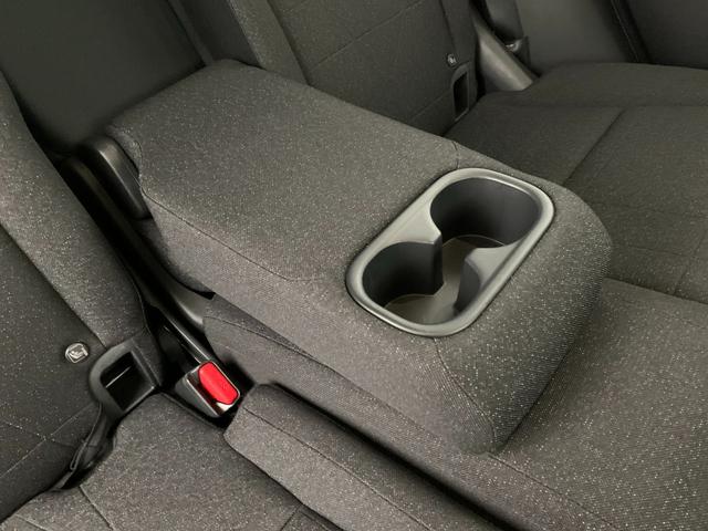 ヴェゼル ｅ：ＨＥＶＸ　当社レンタカーアップ・ホンダセンシング・純正ナビ・ＣＤ・Ｂｌｕｅｔｏｏｔｈ接続・バックカメラ・パーキングセンサー・前列シートヒーター・電子パーキングブレーキ・オートブレーキホールド・社外前側ドラレコ・（41枚目）