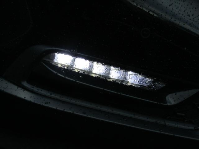 ヴェゼル ｅ：ＨＥＶＸ　当社レンタカーアップ・ホンダセンシング・純正ナビ・ＣＤ・Ｂｌｕｅｔｏｏｔｈ接続・バックカメラ・パーキングセンサー・前列シートヒーター・電子パーキングブレーキ・オートブレーキホールド・社外前側ドラレコ・（55枚目）